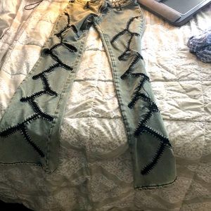 Cute jeans, flares, don’t trust the sizing chose but their like medium size